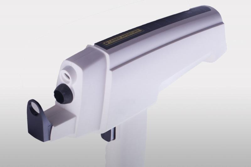 Photo of the Nordlys Frax 1550 Handheld Device Photo of the Nordlys Frax 1550 non-ablative with SoftCool.